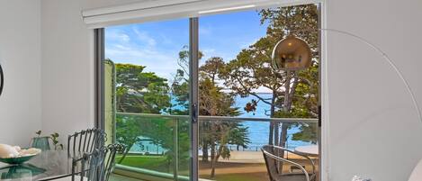 Televisión y reproductor de DVD