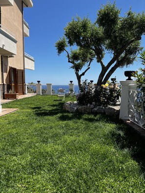 Rooftop terrace - Talia Residence (Gioiosa Marea)