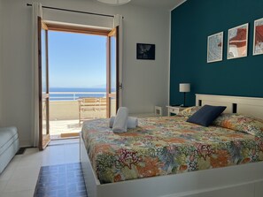 Appartamento oltre mare | View from room