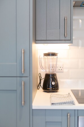 Leilighet | Eget kjøkken | Kjøleskap, mikrobølgeovn, ovn og kokeplater