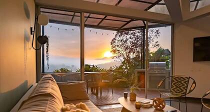 Casa Chévere - Vibrant & Fun Lakeside Oasis