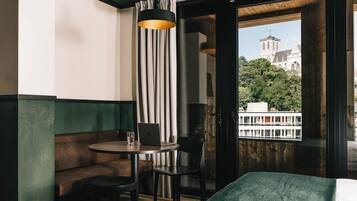 Studio Supérieur, balcon