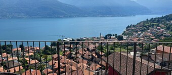 Amazing Lage View Apartment With Pool and 2 Terraces