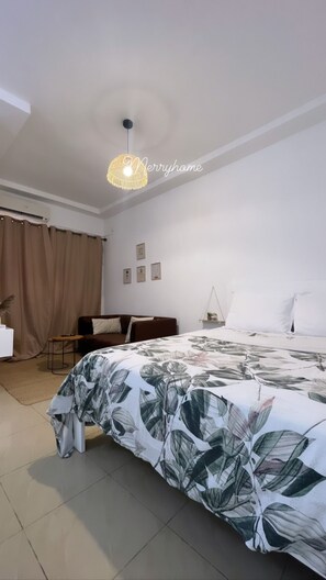 1 bedroom, iron/ironing board, WiFi, bed sheets - Studio Cosy (Abidjan)