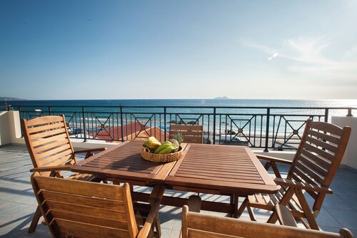 Cozy beach front located residence. 