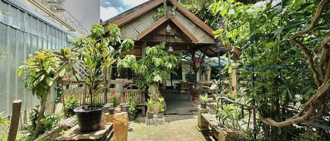 Enceinte de l’hébergement