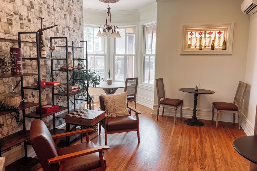 Vintner's Inn by Folino Estate Winery - Bally, PA