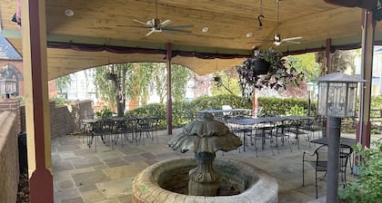 Vintner's Inn by Folino Estate Winery