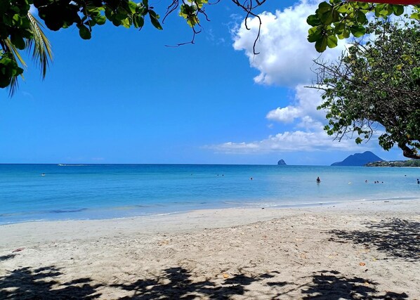 Beach nearby - The Feet in Water (Sainte-Luce)