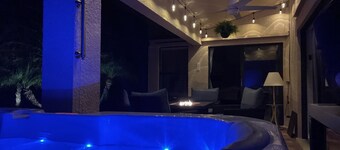 Hunters Ridge Golf Resort Bonita, Pools, Villa includes hot tub, golf cart