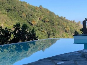 Piscina all'aperto