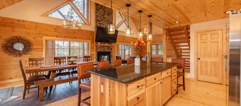 Ski Area Retreat w/ Hot Tub & Views