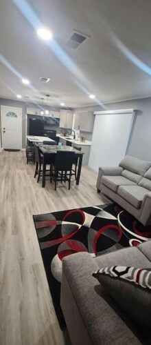 Quiet /Cozy home in Starkville