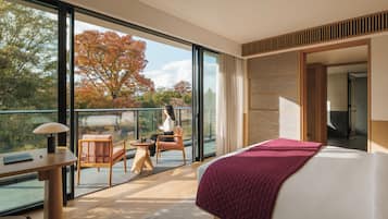 1 bedroom, premium bedding, pillow-top beds, minibar