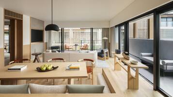 Grand Suite | 1 bedroom, premium bedding, pillowtop beds, minibar