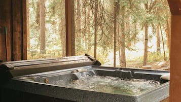 Bañera de hidromasaje exterior