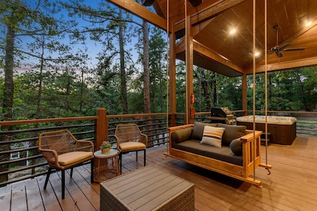 Terrace/patio. Treetop Style Deck-Hot Tub-Swing Chairs-EV Charger