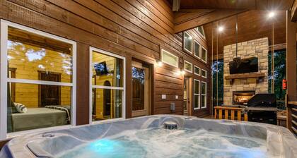 Romantic Cabin Hideout-Spa-Swing Chairs-EV Charger