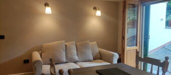 1 Bedroom Apartment in Rosignano Solvay-Castiglioncello
