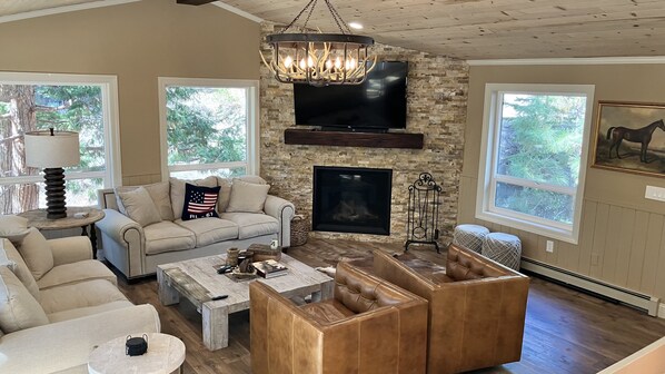 Televisión, videoteca y estéreo