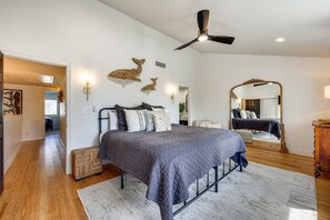 3 Schlafzimmer, Bügeleisen/Bügelbrett, Reisekinderbett, WLAN