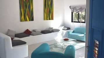 Chalet | Living area