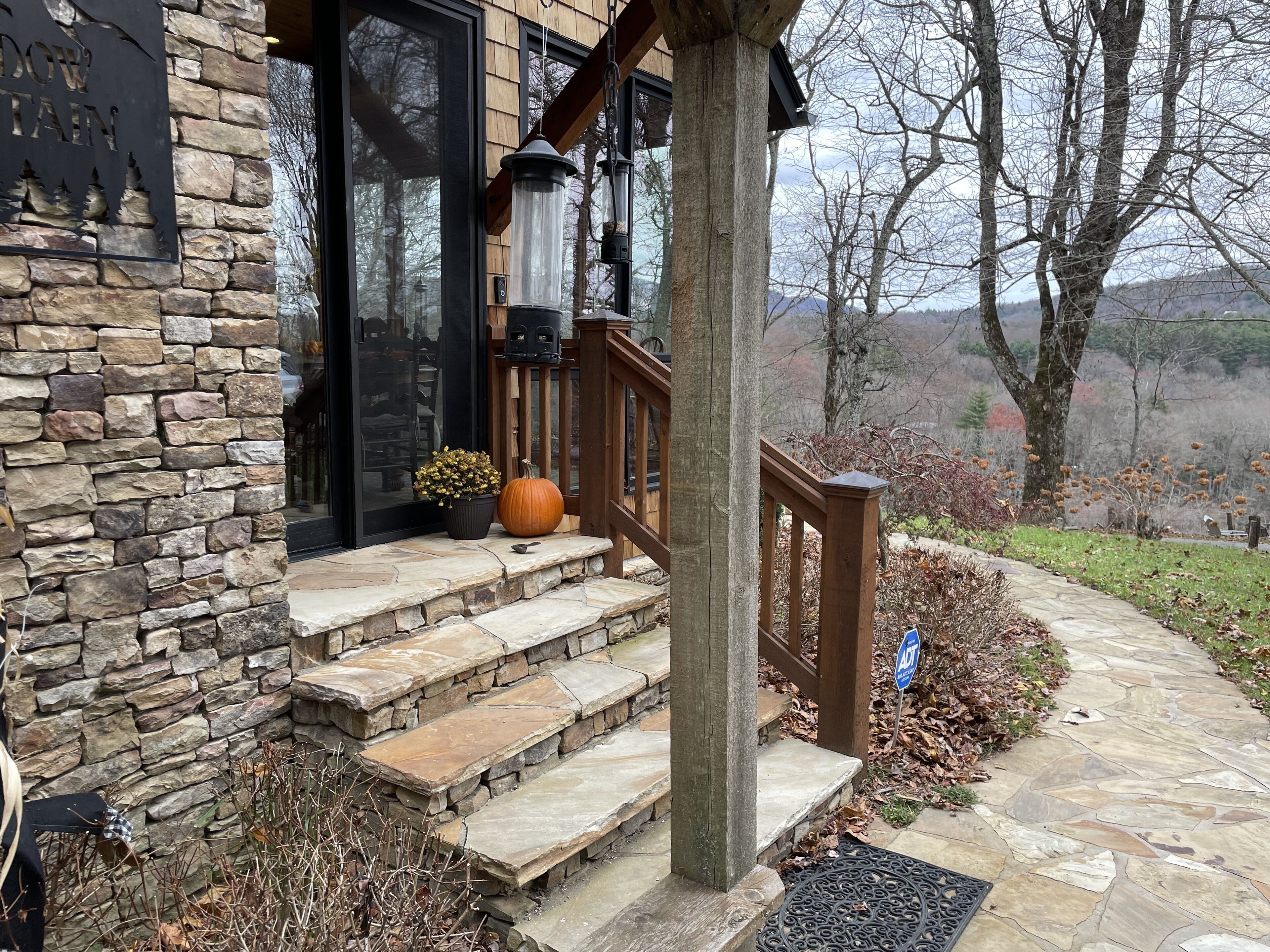 \"Meadow Mountain\"  Custom Farmhouse, 10 Acres, Views; Create Your Memories Here!