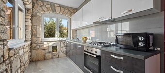 New charming holiday home, in center of Istria