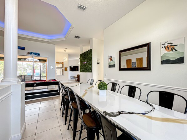 Dining - Discover Your Oasis: Tropical Haven in Central PSL, Discover Your Oasis: Tropical Haven in Central P (Port St. Lucie)