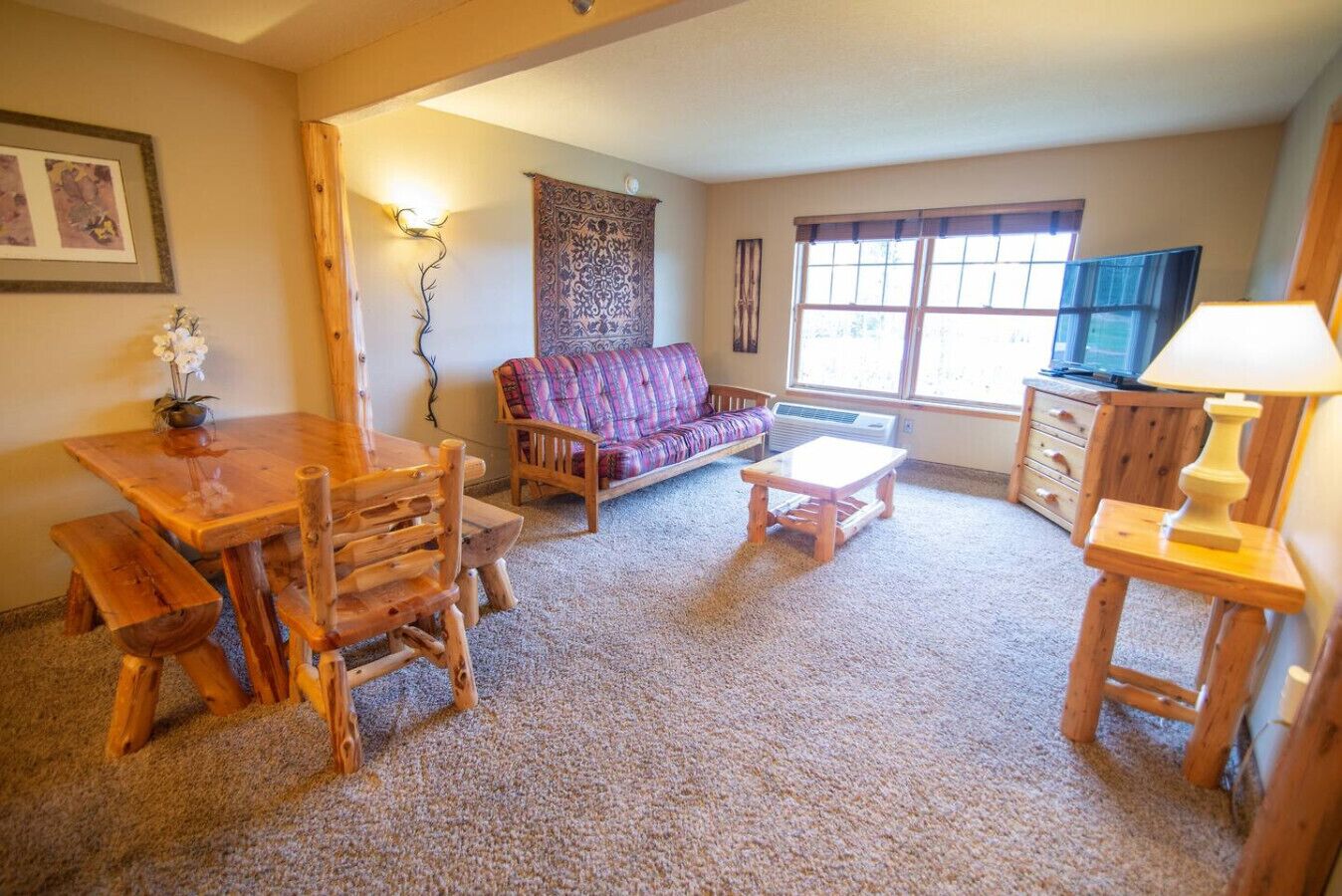 Smart TV, fireplace, offices