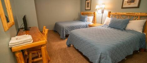 2 dormitorios, escritorio, tabla de planchar con plancha y wifi gratis