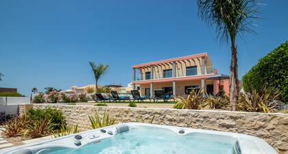 Villa with heatable pool, 2 jacuzzis & BBQ