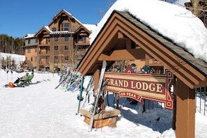 Snow and ski sports