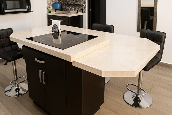 Apartment | Private kitchen | Fridge, microwave