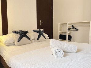 Economy Double Room | Free WiFi