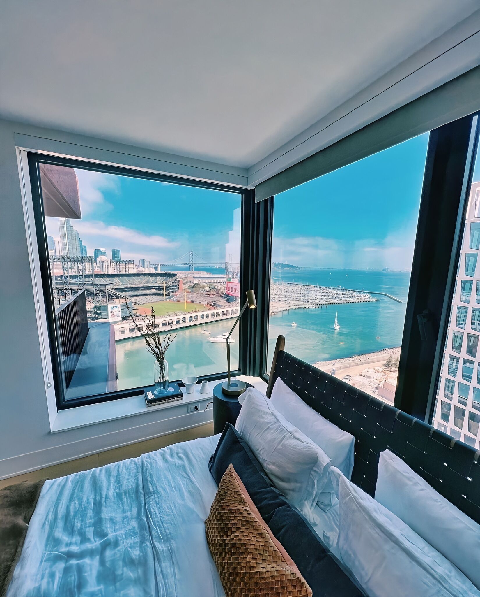 DREAM Condo in SF~Most iconic Waterfront & City View