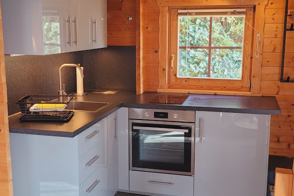 Refrigerador, horno, placa de cocina, cafetera/tetera