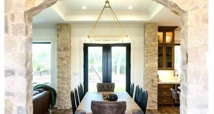 RMB Longhorn West, luxury living in the country