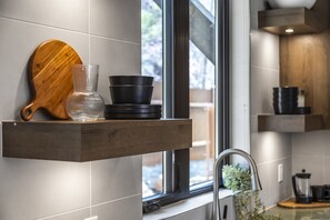 Interior - 210 LaFave-Luxury Villa at Zion: Meridian Tower (Springdale)