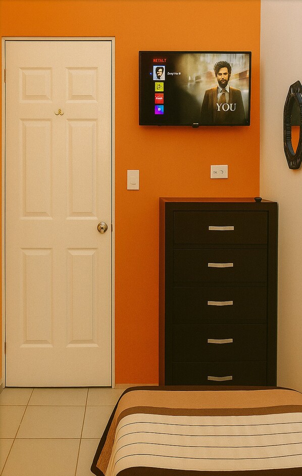 Iron/ironing board, free WiFi - REGIOTITLAN (Monterrey)