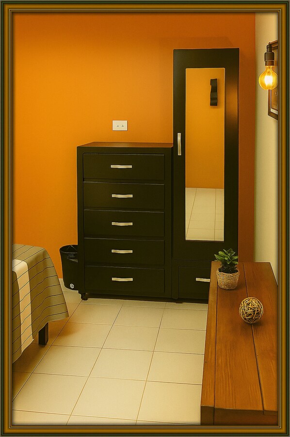 Chambre Quadruple | 1 chambre, fer et planche Ă repasser, Wi-Fi gratuit