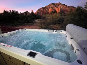 Bain à remous extérieur