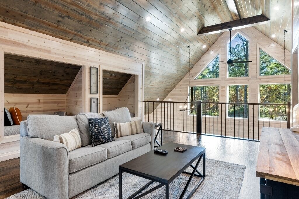 Smart TV, chimenea, videojuegos y futbolito 