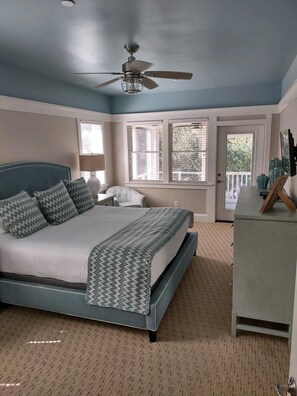 3 bedrooms, desk, iron/ironing board, travel crib - Beautiful Bald Head Island Hammocks Home with May & August 2026 Availability (Bald Head Island)