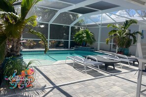 Opvarmet pool