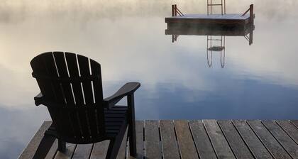 Bayview, 2 bdr with fireplace at Black's Cliff Resort