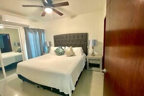3 habitaciones, tabla de planchar con plancha y wifi 