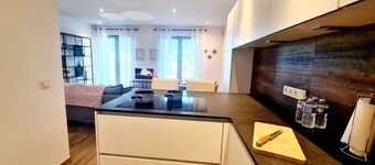 Luxury 2 bedrooms with Parking&Terrace