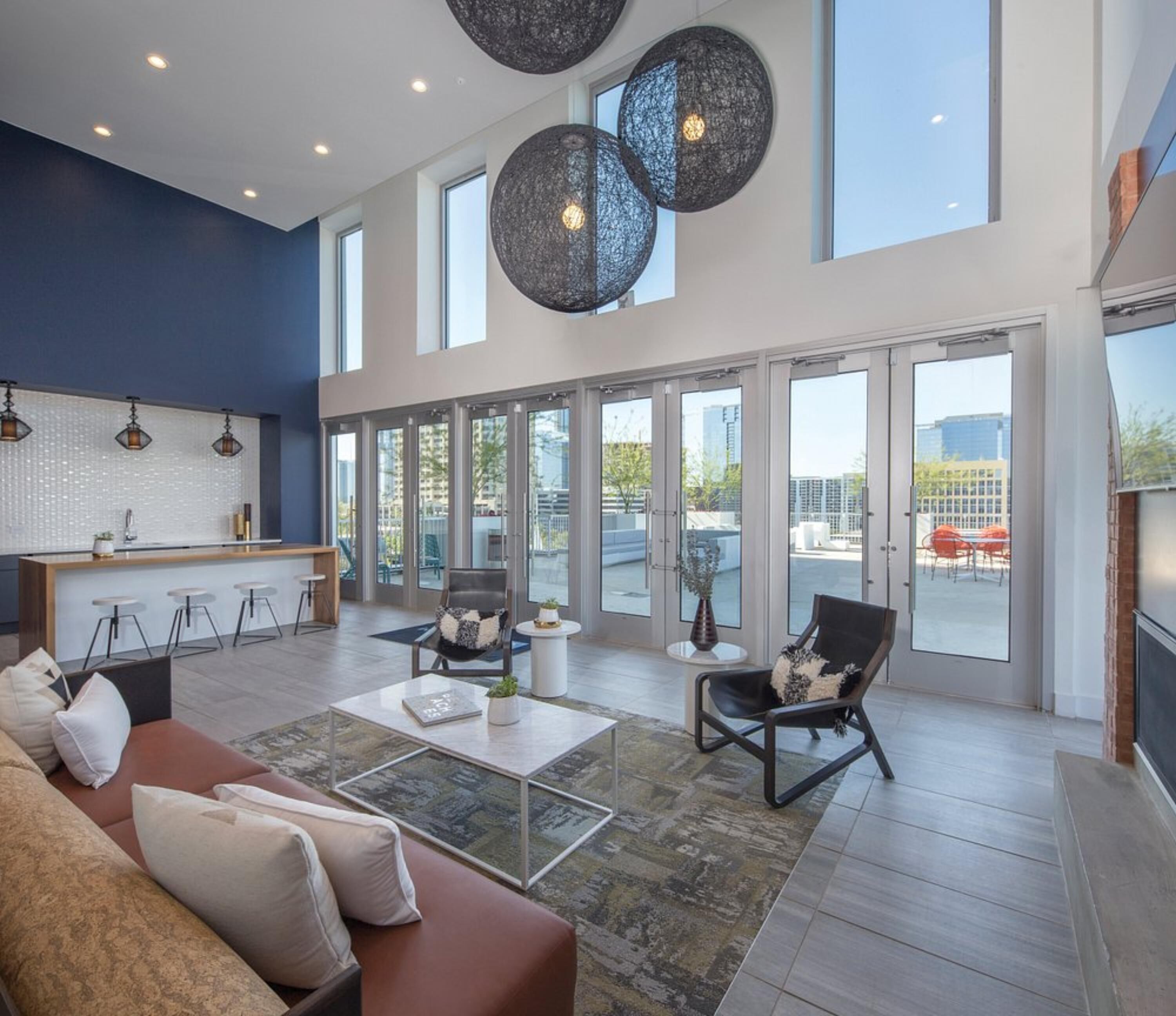 2bed/2bath Deluxe Suite In Central Austin Resort With A Rooftop Pool!! - 奧斯汀