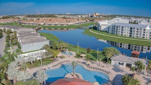 Exterior - Special Offer! Frozen Themed Condo on the top floor lake view close to Disney (Kissimmee)